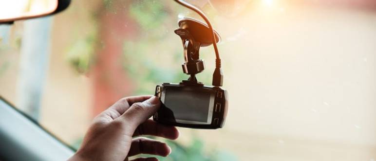 dashcam wird bedient