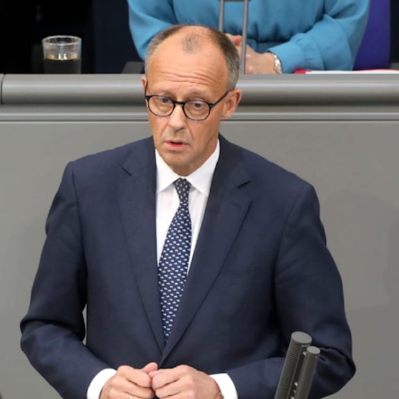 Friedrich Merz: Nix Sparen! Kanzler bricht nächstes Wahlversprechen