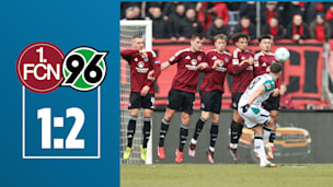 Torwart guckt nur zu: Geniales Freistoß-Tor von 96-Profi