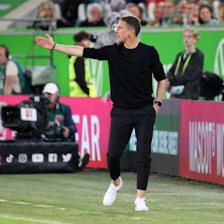 Bundesliga: Hasenhüttl-Nachfolger Bauer: Erst Blitztor, dann Kommunion