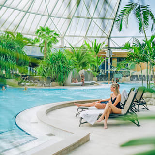 Muttertag: Auszeit in der Therme Erding gewinnen