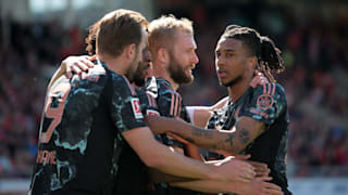 Heidenheim chancenlos: FC Bayern knallt den Inter-Frust weg! 