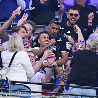 Krasse Prophezeiung!: Hellseher-Video von HSV-Helden aufgetaucht