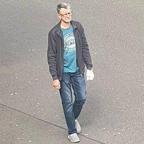 Auto in Schwerin gerammt, dann geflüchtet: Polizei sucht Unfall-Fahrer 
