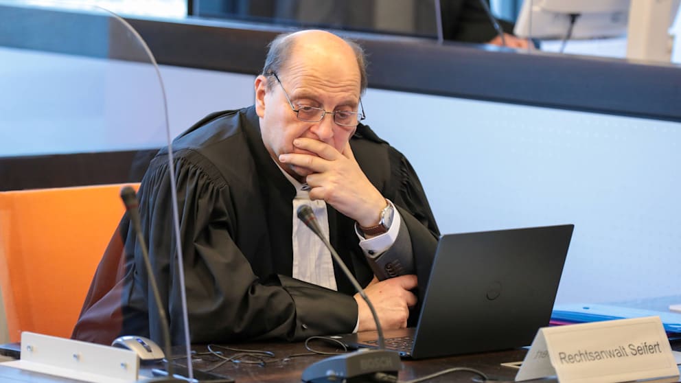Der bekannte Rechtsanwalt Thomas Seifert