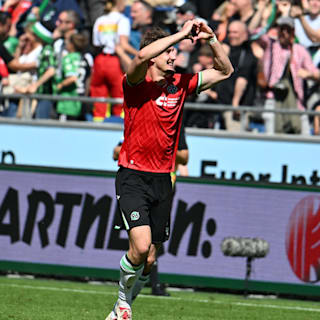 Hannover 96: Vor England-Wechsel! Phil Neumann heiratet auf Mallorca