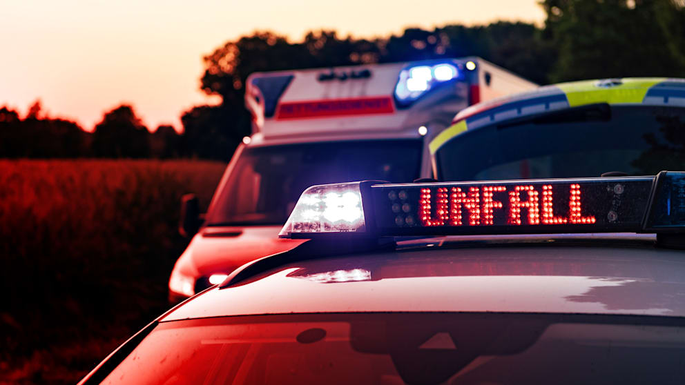 Schwerer Unfall auf der A3: Zwei Schwerverletzte bei Offenbach