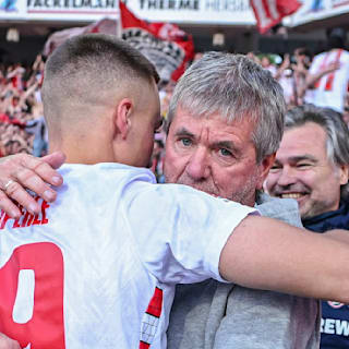 1. FC Köln: „Verärgert, aber...“ Friedhelm Funkel rettete Tim Lemperle vorm Aus