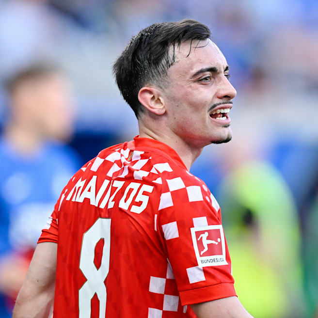 Mainz 05: Paul Nebel hört Audio-Clips von sich selbst