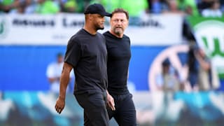 Fehlende Entwicklung! Spieler-Kritik! Kabine verloren! Top-Trainer vor Bundesliga-Aus