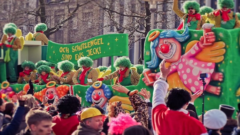 Aufmacher-Karneval